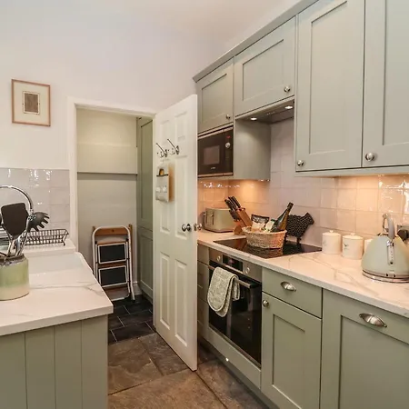 No 4 Embsay * Скиптон